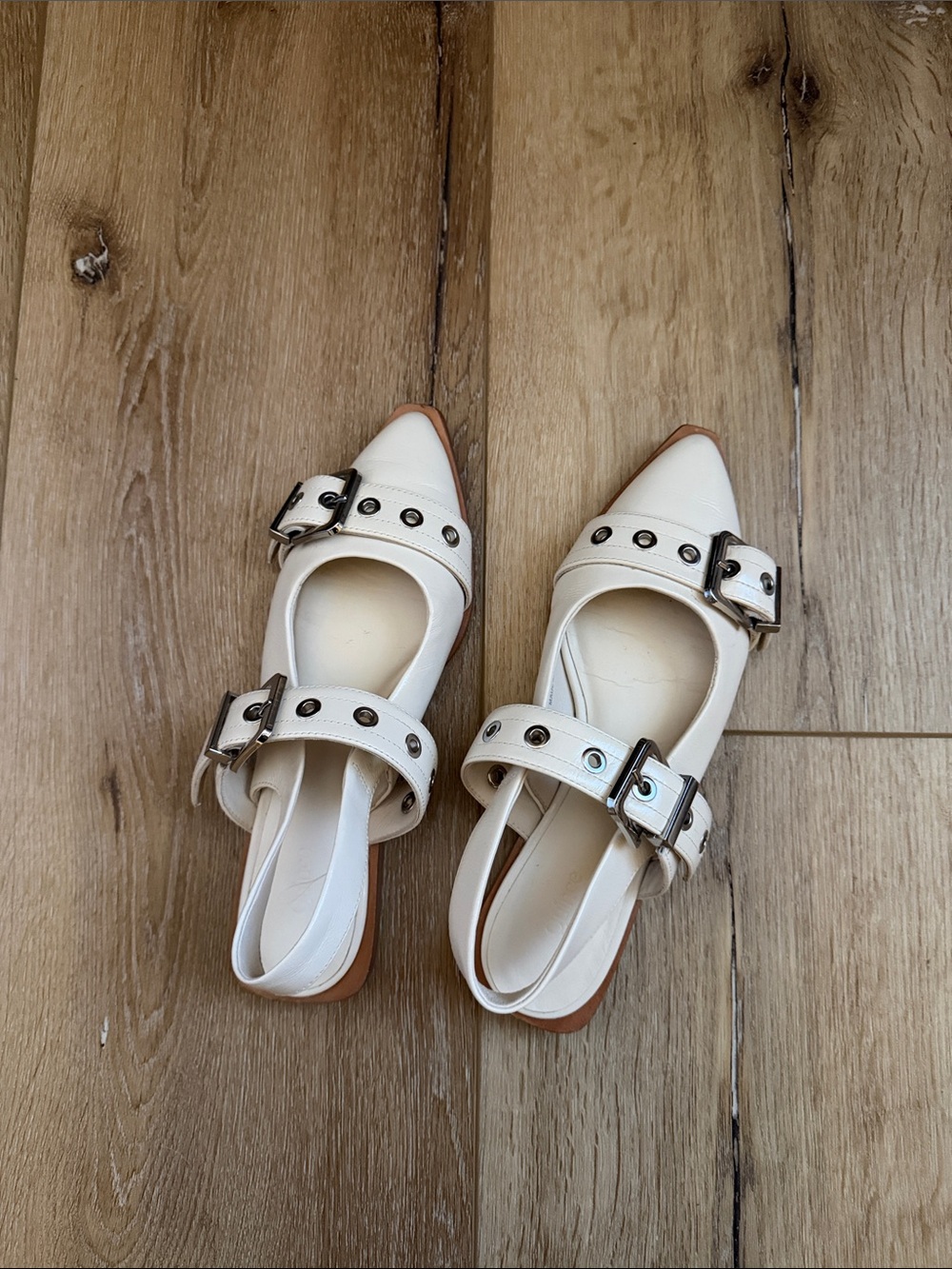 Quince White Pointed Buckle Slingback Mules